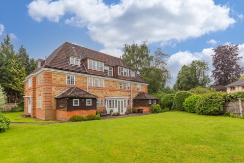 View Full Details for Walton On The Hill, Surrey
