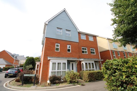 View Full Details for Redhill, Surrey, RH1